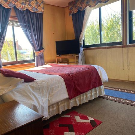 Hostal Buenaventura Valdivia Bagian luar foto