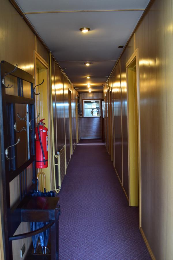 Hostal Buenaventura Valdivia Bagian luar foto