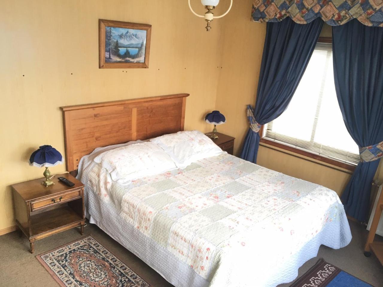 Hostal Buenaventura Valdivia Bagian luar foto